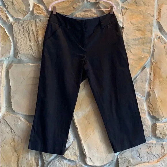 AGB Black capris  - Picture 1 of 2